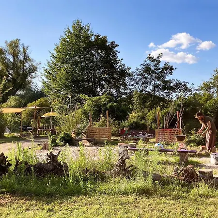 אתר קמפינג Camping Resort Ruelzheim *