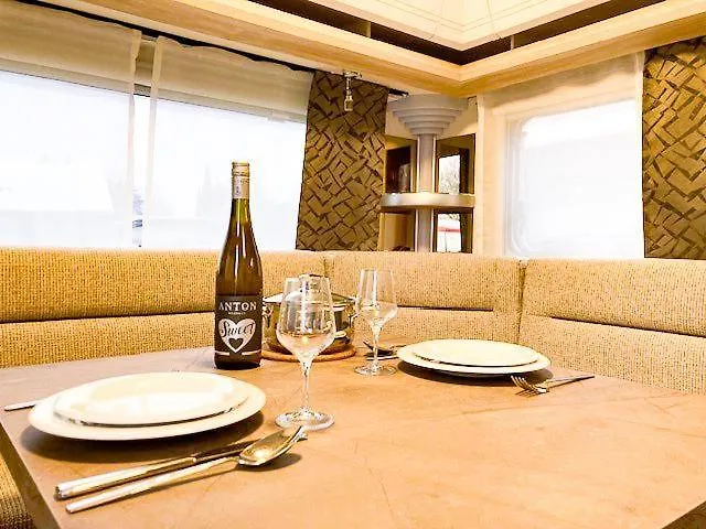 Camping Resort Ruelzheim キャンプ場 Rülzheim